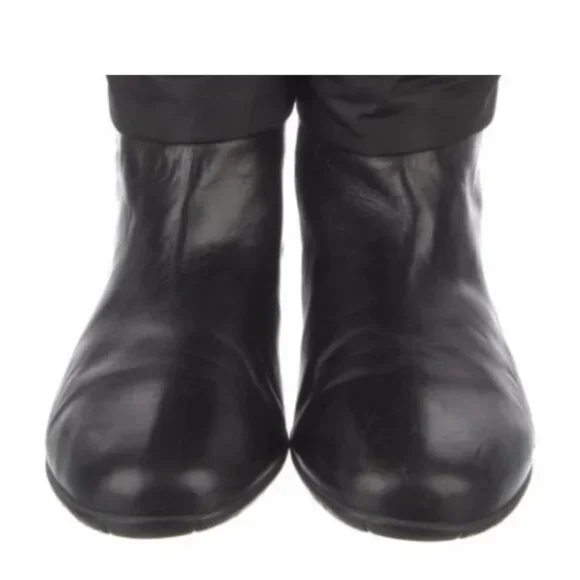 Prada Boots Snow Sz 39 / US 8.5 EUC - Picture 8 of 15